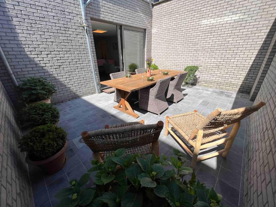 Zaalhof Appartement Ypern Exterior foto